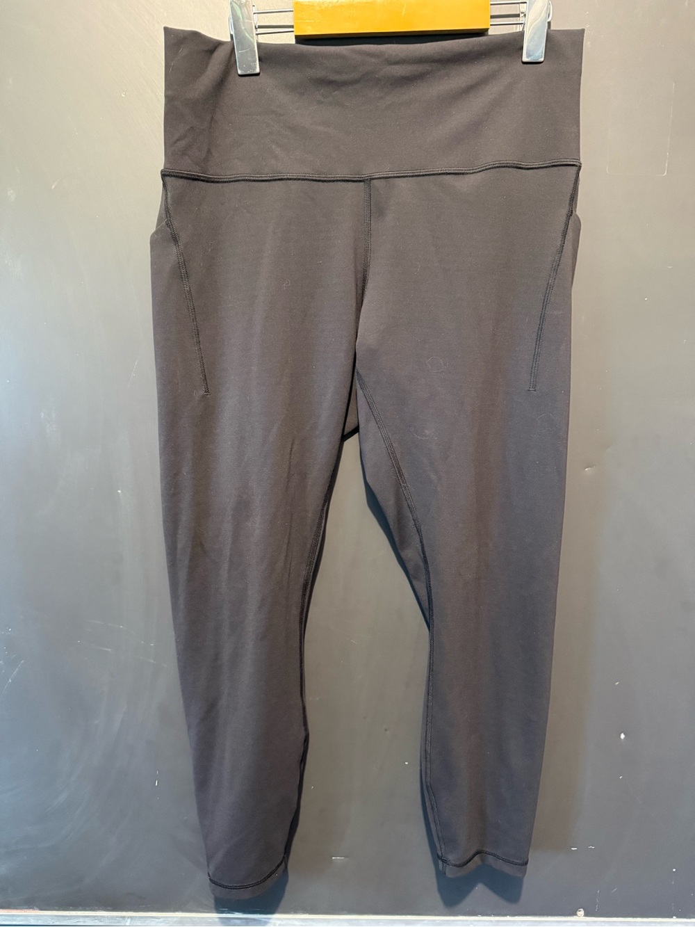 Lululemon Wunder Train High-Rise Tight with Pockets 25"